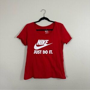 Women’s Large Nike Just Do it logo red short sleeve T-shirt